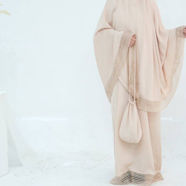 ムスリム4点セット 女性用スカート ヒジャブ レース収納バッ - Women Bags In Dubai のレビューと価格