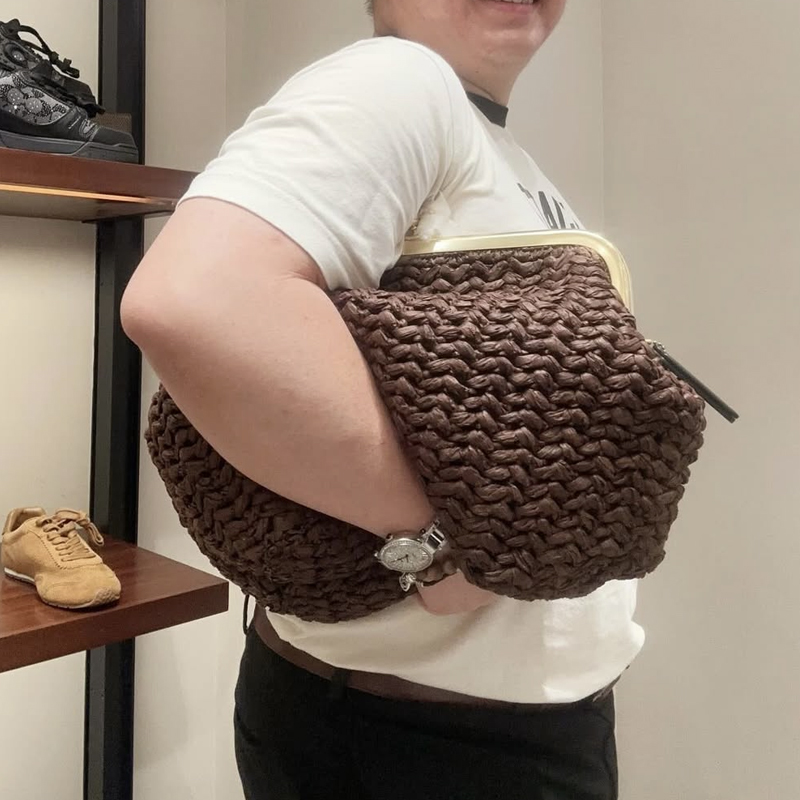 手織りキスロックフレームショルダーラフィアビーチバッグ女性用 - Women Bags 2026 Trends のレビューと価格